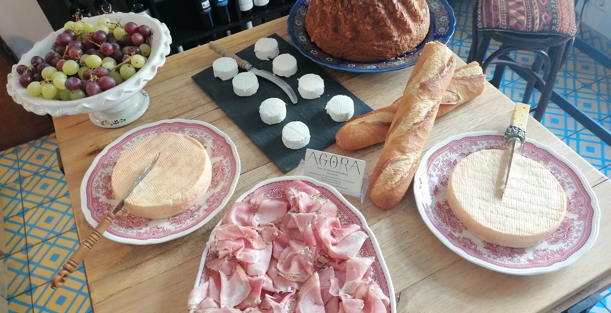 Weinprobe AGORA (Essen ist beispielhaft)